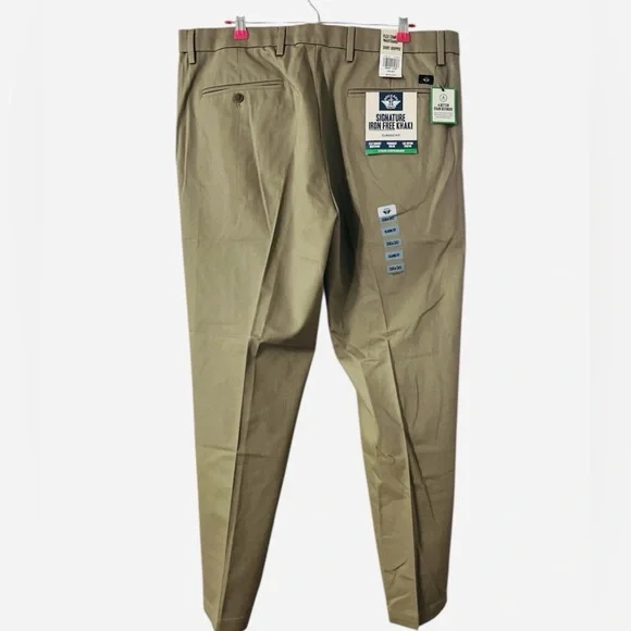 Dockers Signature Iron Free Khaki Straight Fit Stain Defender Pants Size 40x32 - Picture 5 of 9